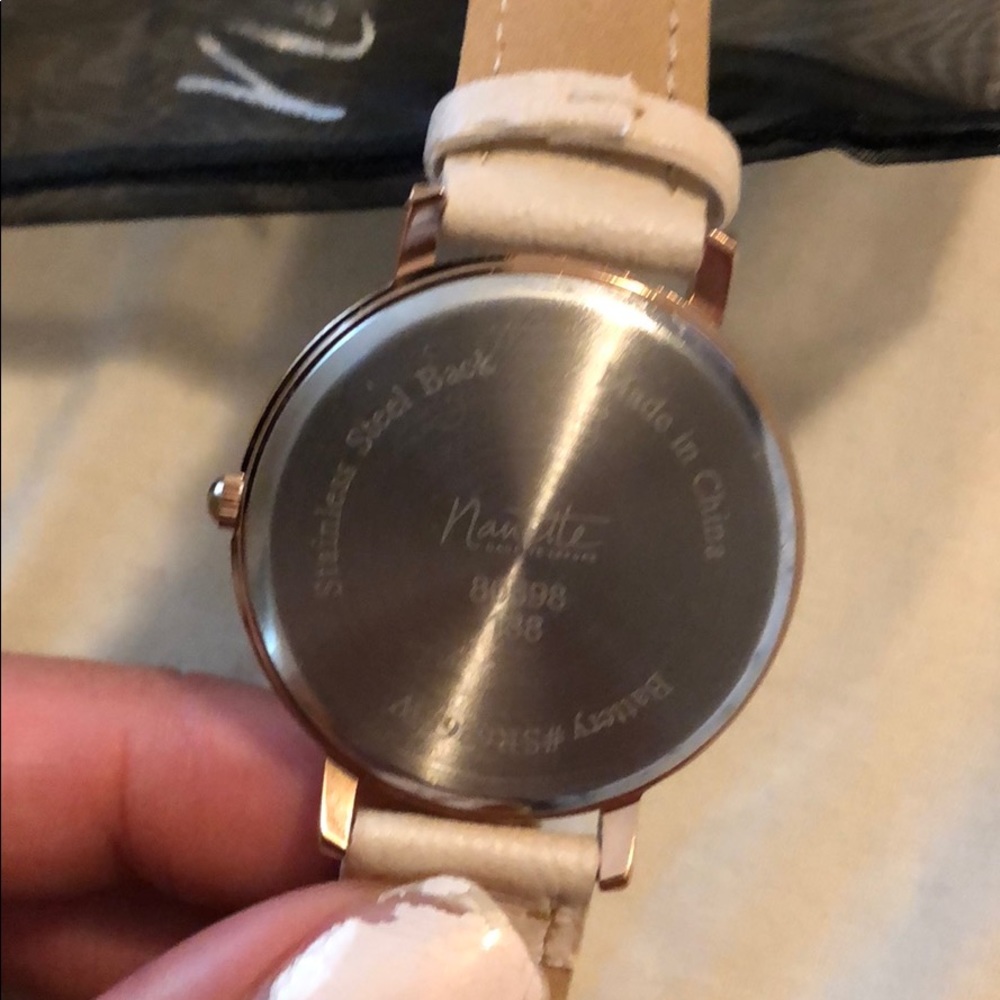 Watch - Picture 2 of 2